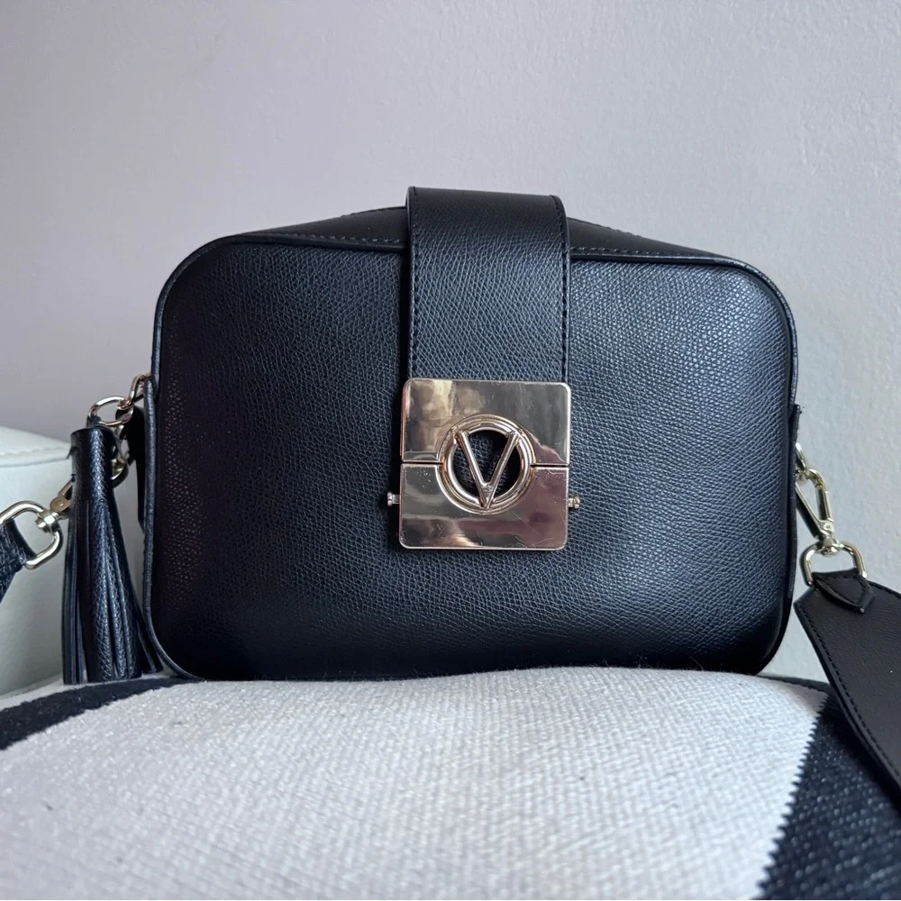 VALENTINO Crossbody Leather Black Authentic Bag - Picture 3 of 17